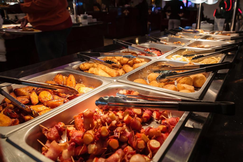 Fortina Spa Resort สลีมา ภายนอก รูปภาพ A chafing dish buffet